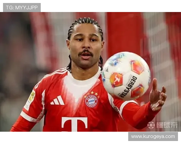 格纳布里：拜仁氛围与三冠年相似